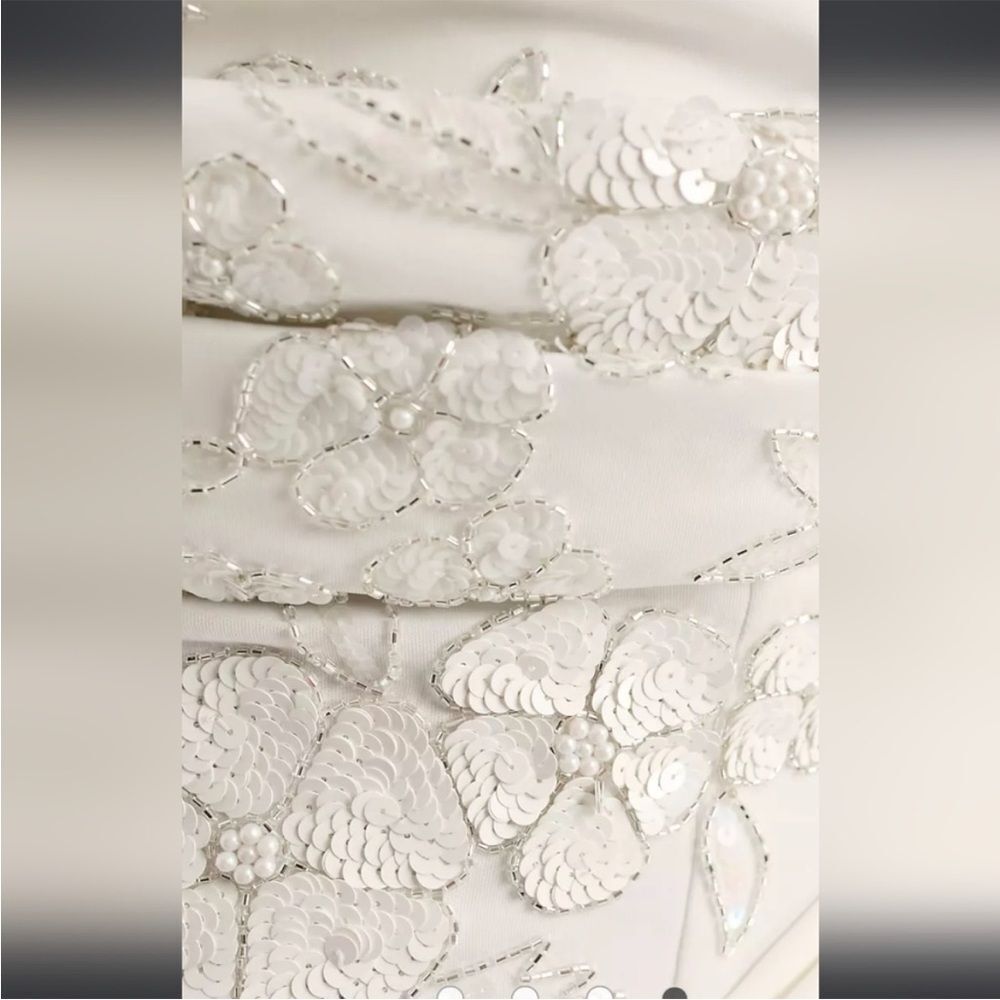 ASOS White Strapless Lace Off-Shoulder Midi Dress - Picture 3 of 8